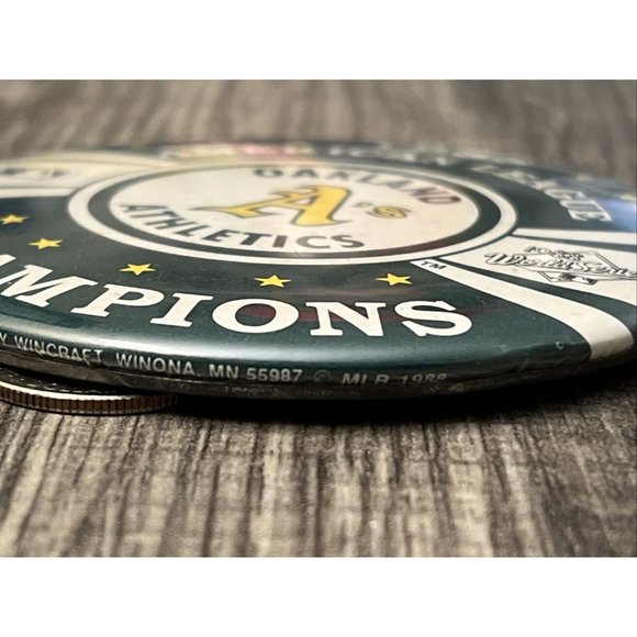 Vintage 1988 American League Oakland Athletics Champions Button Pin Pinback PB2B - Picture 5 of 5